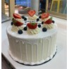 Drip Cake White